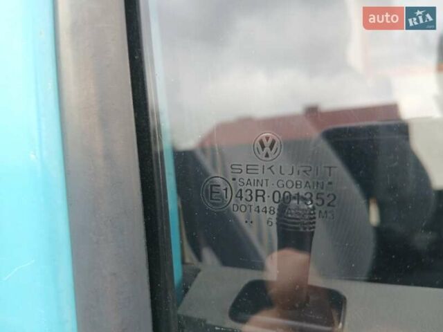 Зелений Фольксваген Transporter, об'ємом двигуна 1.9 л та пробігом 350 тис. км за 5600 $, фото 13 на Automoto.ua