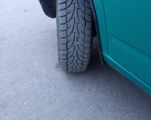 Зелений Фольксваген Transporter, об'ємом двигуна 1.9 л та пробігом 320 тис. км за 6800 $, фото 7 на Automoto.ua