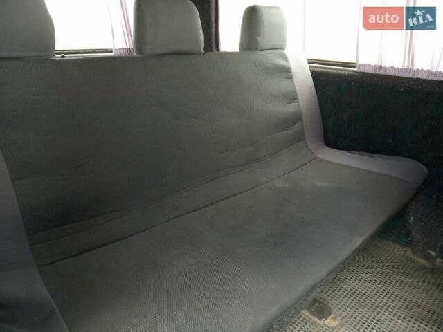 Зелений Фольксваген Transporter, об'ємом двигуна 1.9 л та пробігом 320 тис. км за 6800 $, фото 10 на Automoto.ua