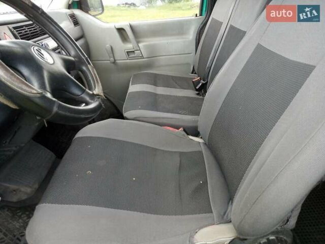 Зелений Фольксваген Transporter, об'ємом двигуна 1.9 л та пробігом 320 тис. км за 6800 $, фото 11 на Automoto.ua