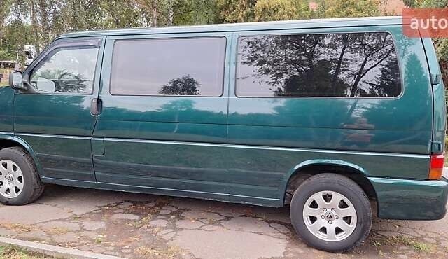 Зелений Фольксваген Transporter, об'ємом двигуна 2.5 л та пробігом 389 тис. км за 7000 $, фото 5 на Automoto.ua