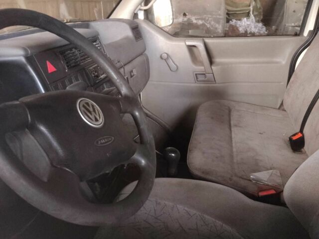 Зеленый Фольксваген Transporter, объемом двигателя 2.4 л и пробегом 350 тыс. км за 2000 $, фото 7 на Automoto.ua