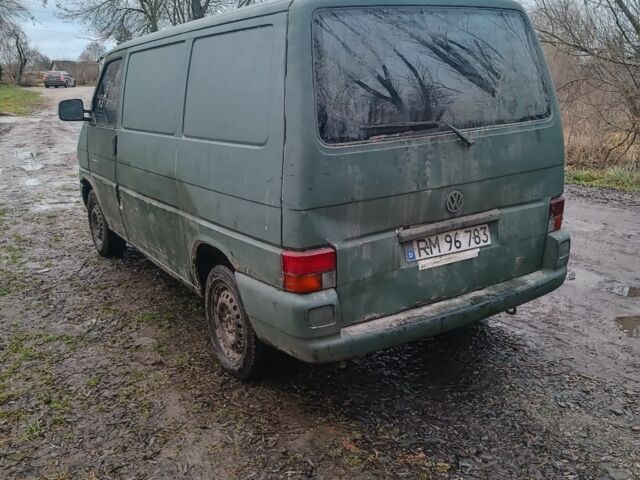 Зеленый Фольксваген Transporter, объемом двигателя 0 л и пробегом 300 тыс. км за 2200 $, фото 5 на Automoto.ua