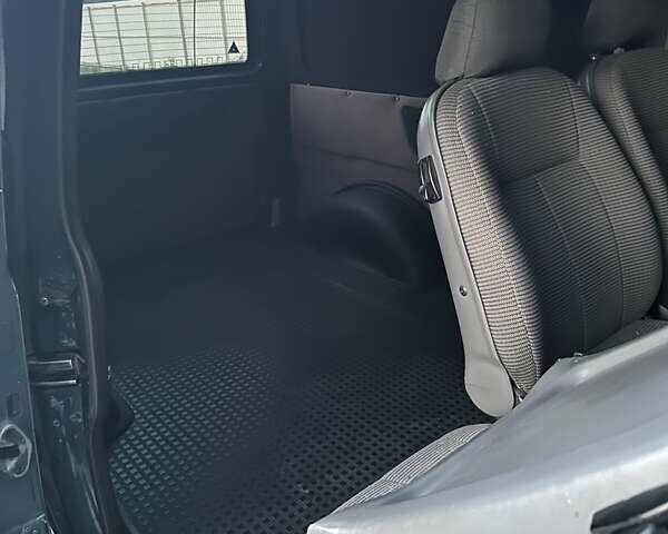 Зелений Фольксваген Transporter, об'ємом двигуна 2.46 л та пробігом 490 тис. км за 8300 $, фото 27 на Automoto.ua