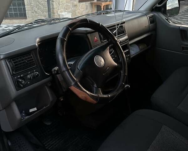 Зелений Фольксваген Transporter, об'ємом двигуна 2.46 л та пробігом 490 тис. км за 8300 $, фото 22 на Automoto.ua