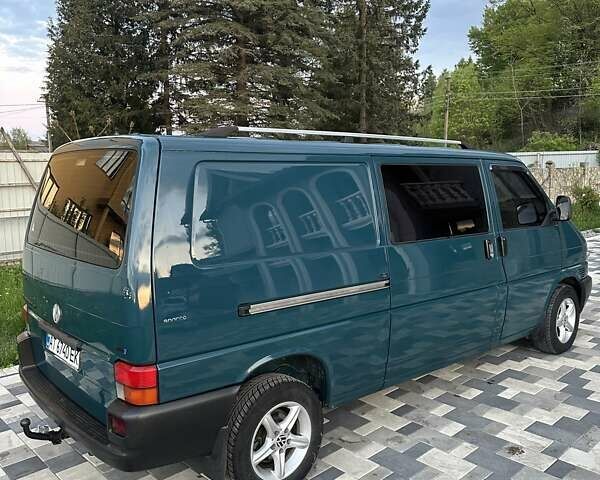 Зелений Фольксваген Transporter, об'ємом двигуна 2.46 л та пробігом 490 тис. км за 8300 $, фото 9 на Automoto.ua