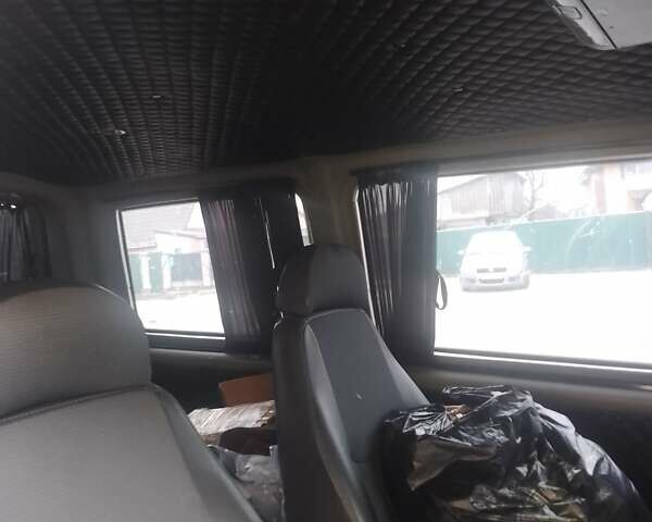 Зелений Фольксваген Transporter, об'ємом двигуна 1.9 л та пробігом 320 тис. км за 7200 $, фото 4 на Automoto.ua