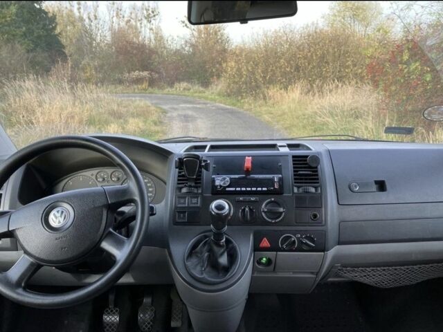 Зеленый Фольксваген Transporter, объемом двигателя 2.5 л и пробегом 260 тыс. км за 3313 $, фото 5 на Automoto.ua