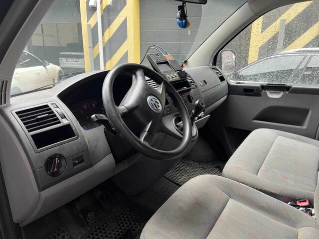 Зеленый Фольксваген Transporter, объемом двигателя 2.4 л и пробегом 350 тыс. км за 12880 $, фото 4 на Automoto.ua