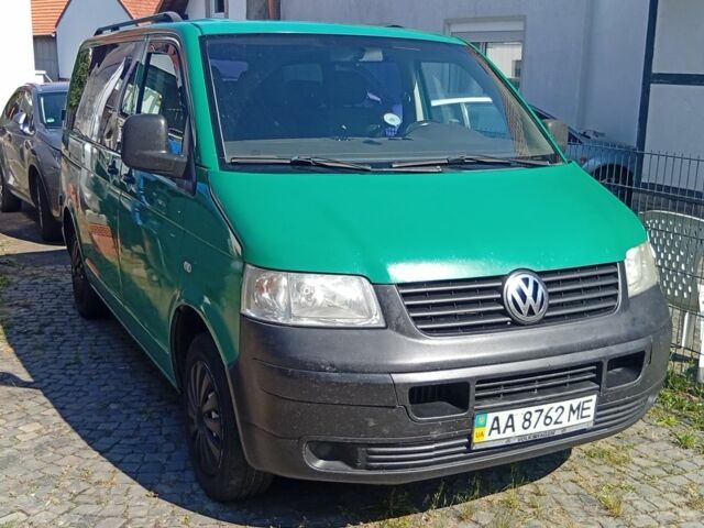 Зеленый Фольксваген Transporter, объемом двигателя 1.9 л и пробегом 390 тыс. км за 6000 $, фото 1 на Automoto.ua