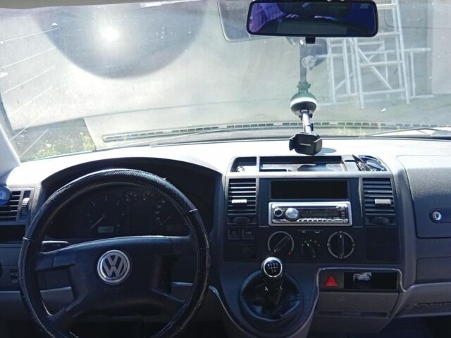 Зеленый Фольксваген Transporter, объемом двигателя 1.9 л и пробегом 390 тыс. км за 6000 $, фото 2 на Automoto.ua