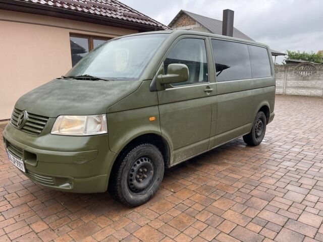 Зелений Фольксваген Transporter, об'ємом двигуна 1.9 л та пробігом 297 тис. км за 4650 $, фото 2 на Automoto.ua
