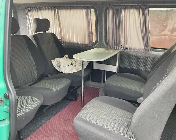 Зелений Фольксваген Transporter, об'ємом двигуна 2.46 л та пробігом 285 тис. км за 8700 $, фото 8 на Automoto.ua