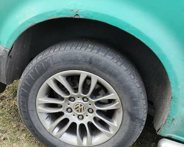 Зелений Фольксваген Transporter, об'ємом двигуна 2.46 л та пробігом 285 тис. км за 8700 $, фото 14 на Automoto.ua