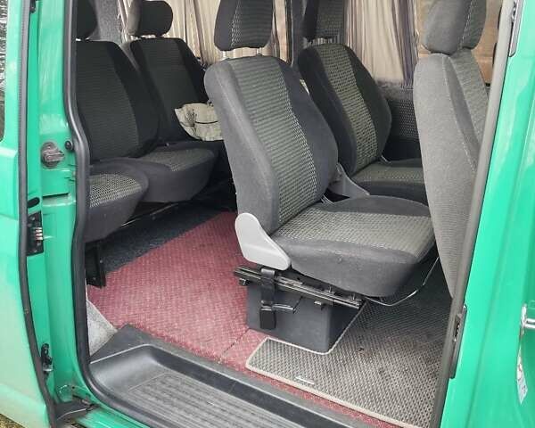Зелений Фольксваген Transporter, об'ємом двигуна 2.46 л та пробігом 285 тис. км за 8700 $, фото 10 на Automoto.ua