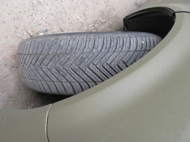 Зеленый Фольксваген Transporter, объемом двигателя 1.9 л и пробегом 196 тыс. км за 3300 $, фото 5 на Automoto.ua