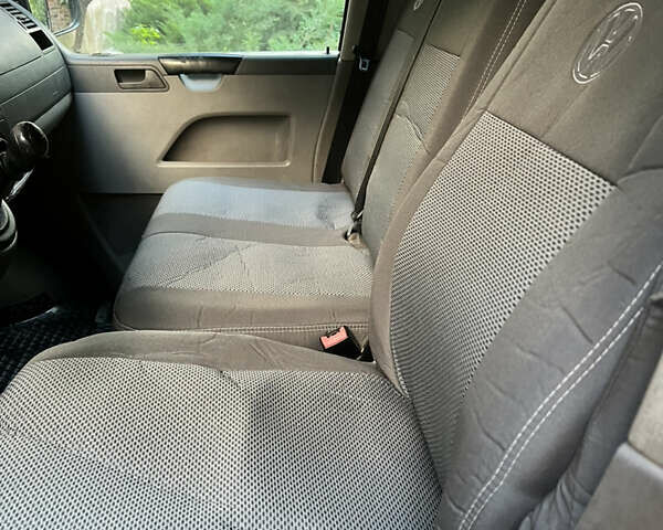 Зелений Фольксваген Transporter, об'ємом двигуна 1.9 л та пробігом 280 тис. км за 9500 $, фото 15 на Automoto.ua