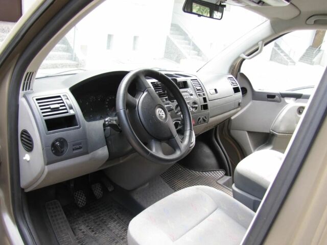 Зеленый Фольксваген Transporter, объемом двигателя 1.9 л и пробегом 196 тыс. км за 3300 $, фото 10 на Automoto.ua