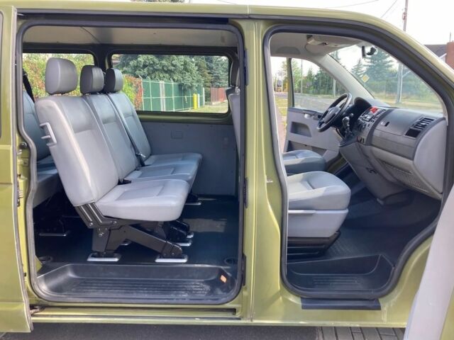 Зеленый Фольксваген Transporter, объемом двигателя 2.5 л и пробегом 190 тыс. км за 6700 $, фото 6 на Automoto.ua