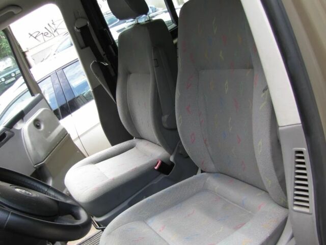 Зеленый Фольксваген Transporter, объемом двигателя 1.9 л и пробегом 196 тыс. км за 3300 $, фото 13 на Automoto.ua