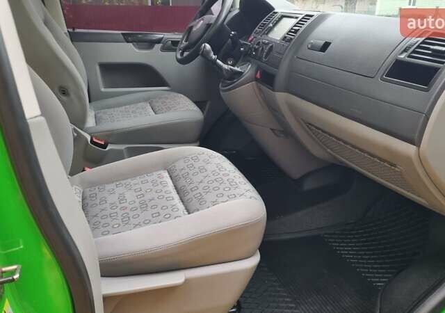 Зеленый Фольксваген Transporter, объемом двигателя 2.5 л и пробегом 285 тыс. км за 10800 $, фото 14 на Automoto.ua