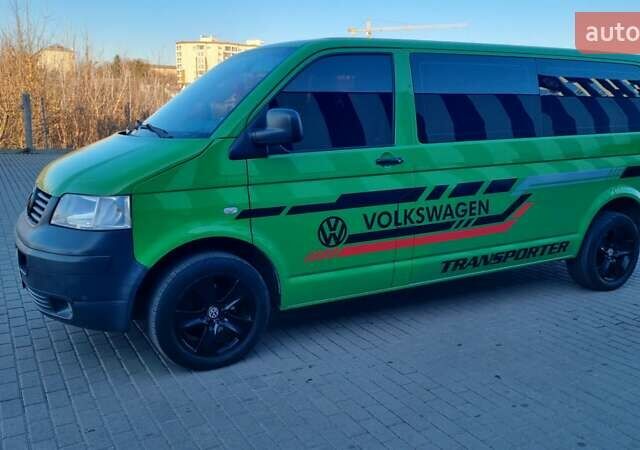 Зеленый Фольксваген Transporter, объемом двигателя 2.5 л и пробегом 285 тыс. км за 10800 $, фото 8 на Automoto.ua