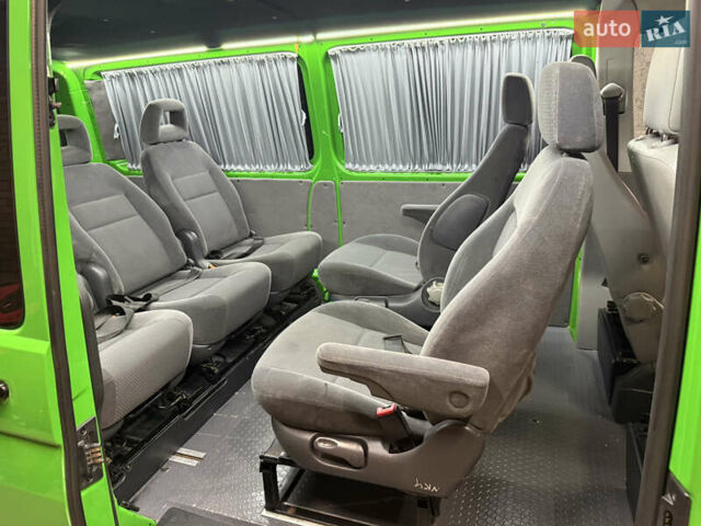 Зеленый Фольксваген Transporter, объемом двигателя 2.5 л и пробегом 286 тыс. км за 10500 $, фото 23 на Automoto.ua