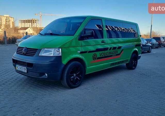 Зеленый Фольксваген Transporter, объемом двигателя 2.5 л и пробегом 285 тыс. км за 10800 $, фото 5 на Automoto.ua