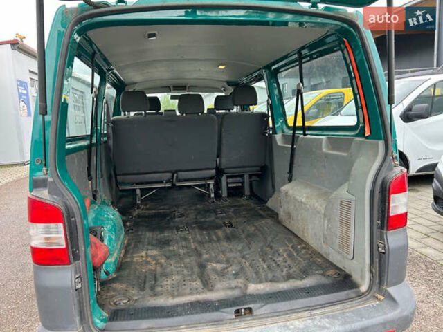 Зелений Фольксваген Transporter, об'ємом двигуна 2 л та пробігом 311 тис. км за 15000 $, фото 27 на Automoto.ua