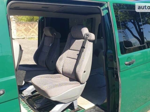 Зелений Фольксваген Transporter, об'ємом двигуна 2 л та пробігом 345 тис. км за 13500 $, фото 7 на Automoto.ua