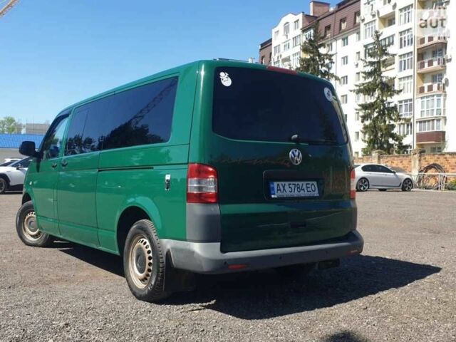 Зелений Фольксваген Transporter, об'ємом двигуна 2 л та пробігом 345 тис. км за 13500 $, фото 2 на Automoto.ua
