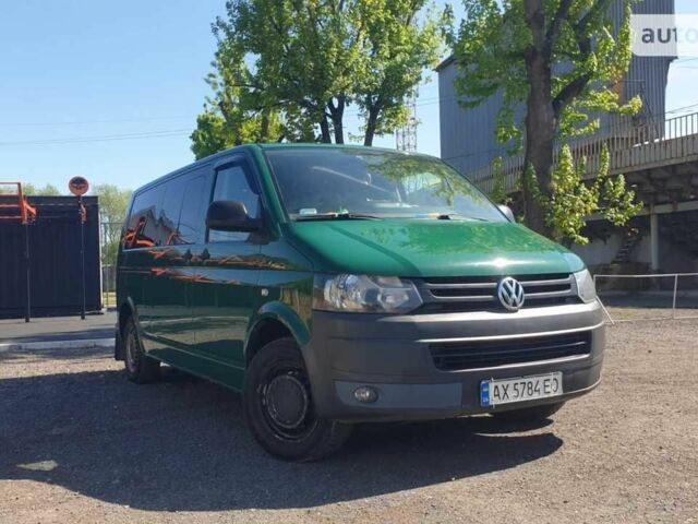 Зелений Фольксваген Transporter, об'ємом двигуна 2 л та пробігом 345 тис. км за 13500 $, фото 1 на Automoto.ua