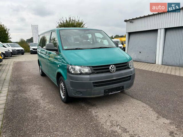 Зелений Фольксваген Transporter, об'ємом двигуна 2 л та пробігом 311 тис. км за 15000 $, фото 14 на Automoto.ua