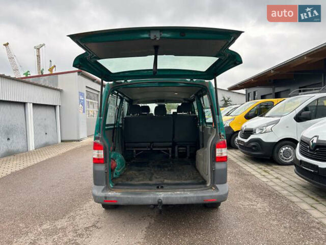 Зелений Фольксваген Transporter, об'ємом двигуна 2 л та пробігом 311 тис. км за 15000 $, фото 12 на Automoto.ua