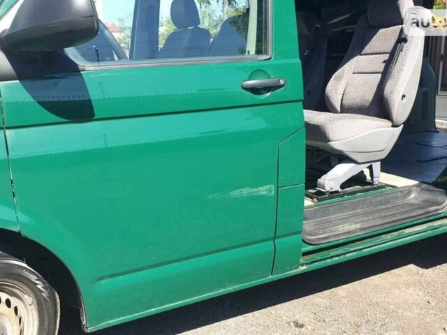 Зелений Фольксваген Transporter, об'ємом двигуна 2 л та пробігом 345 тис. км за 13500 $, фото 17 на Automoto.ua