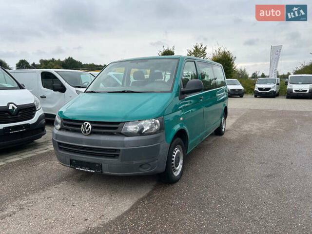 Зелений Фольксваген Transporter, об'ємом двигуна 2 л та пробігом 311 тис. км за 15000 $, фото 2 на Automoto.ua