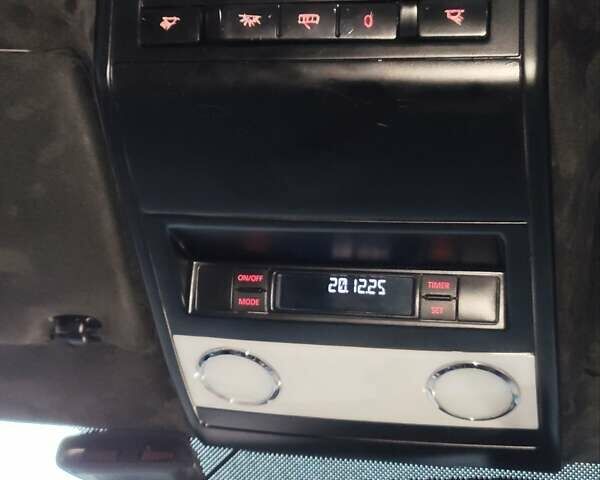 Зеленый Фольксваген Transporter, объемом двигателя 2 л и пробегом 302 тыс. км за 19500 $, фото 22 на Automoto.ua