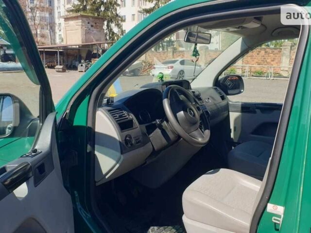 Зелений Фольксваген Transporter, об'ємом двигуна 2 л та пробігом 345 тис. км за 13500 $, фото 8 на Automoto.ua