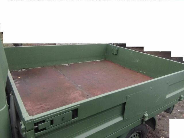 Зелений Фольксваген Transporter, об'ємом двигуна 1.9 л та пробігом 170 тис. км за 3200 $, фото 2 на Automoto.ua