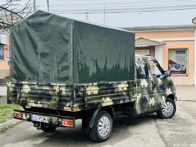 Зеленый Фольксваген Transporter, объемом двигателя 2.4 л и пробегом 250 тыс. км за 4250 $, фото 3 на Automoto.ua