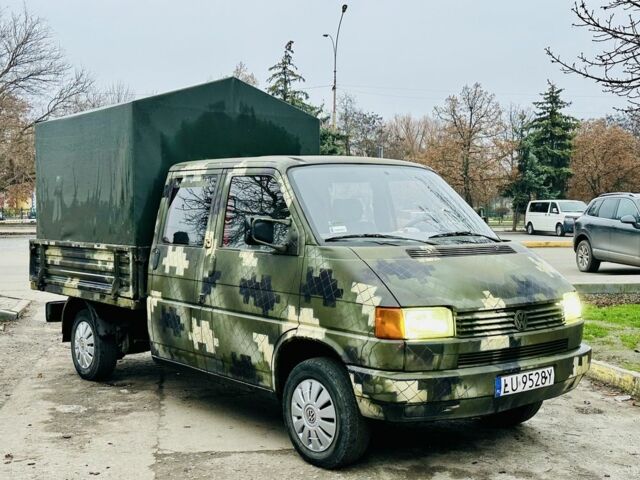 Зеленый Фольксваген Transporter, объемом двигателя 2.4 л и пробегом 250 тыс. км за 4250 $, фото 5 на Automoto.ua