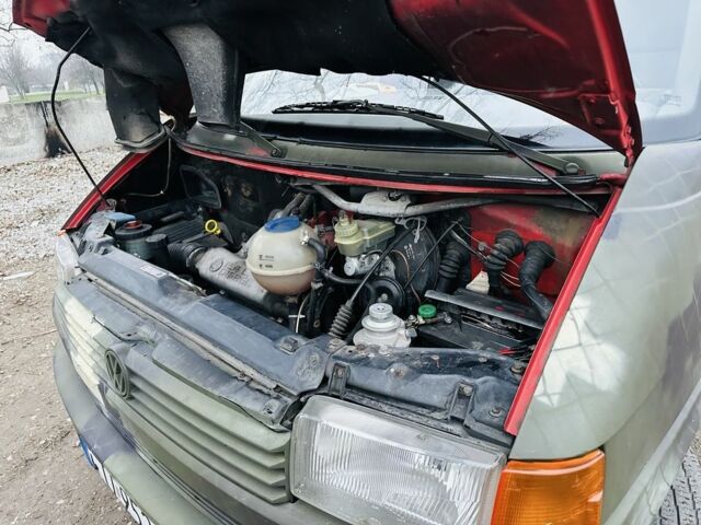 Зеленый Фольксваген Transporter, объемом двигателя 2.4 л и пробегом 250 тыс. км за 4250 $, фото 16 на Automoto.ua