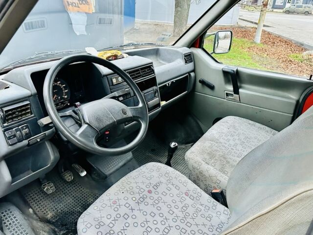 Зеленый Фольксваген Transporter, объемом двигателя 2.4 л и пробегом 250 тыс. км за 4250 $, фото 12 на Automoto.ua