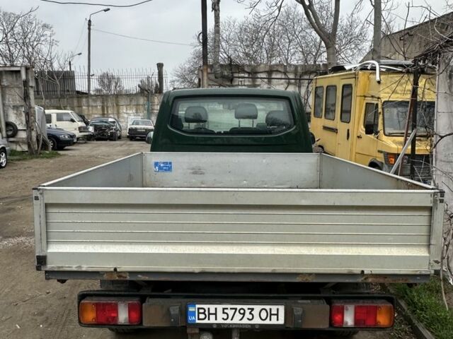 Зелений Фольксваген Transporter, об'ємом двигуна 2.5 л та пробігом 201 тис. км за 12200 $, фото 5 на Automoto.ua