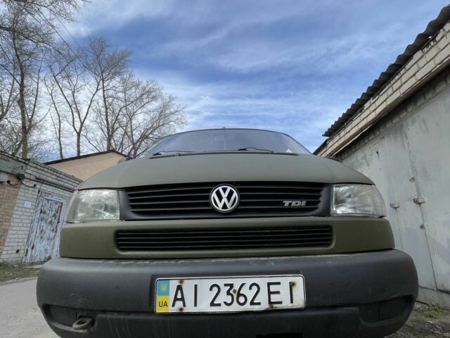 Зелений Фольксваген Transporter, об'ємом двигуна 2.5 л та пробігом 385 тис. км за 7000 $, фото 7 на Automoto.ua