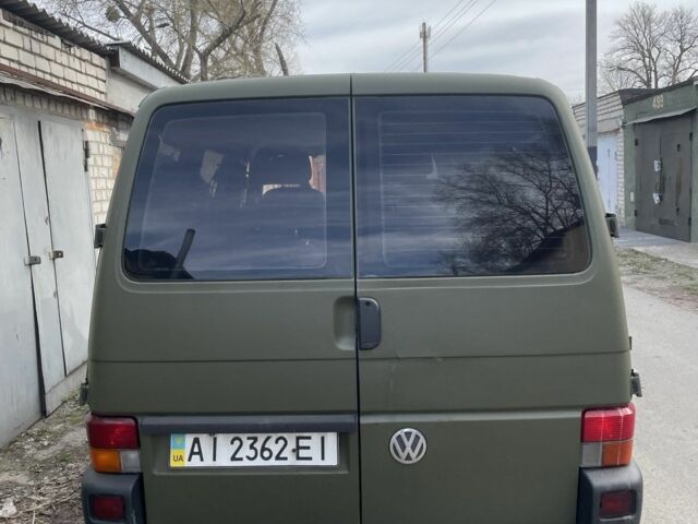 Зелений Фольксваген Transporter, об'ємом двигуна 2.5 л та пробігом 385 тис. км за 7000 $, фото 4 на Automoto.ua
