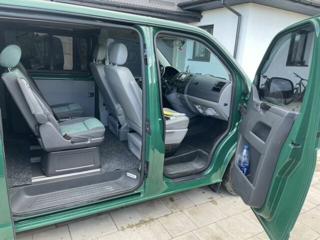 Зеленый Фольксваген Transporter, объемом двигателя 2 л и пробегом 331 тыс. км за 15100 $, фото 8 на Automoto.ua