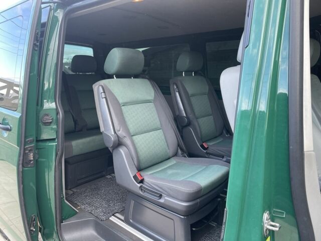 Зеленый Фольксваген Transporter, объемом двигателя 2 л и пробегом 331 тыс. км за 15100 $, фото 9 на Automoto.ua