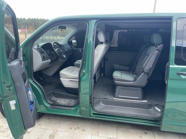 Зеленый Фольксваген Transporter, объемом двигателя 2 л и пробегом 331 тыс. км за 15100 $, фото 4 на Automoto.ua