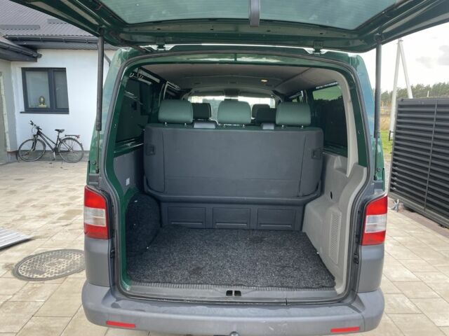 Зеленый Фольксваген Transporter, объемом двигателя 2 л и пробегом 331 тыс. км за 15100 $, фото 10 на Automoto.ua